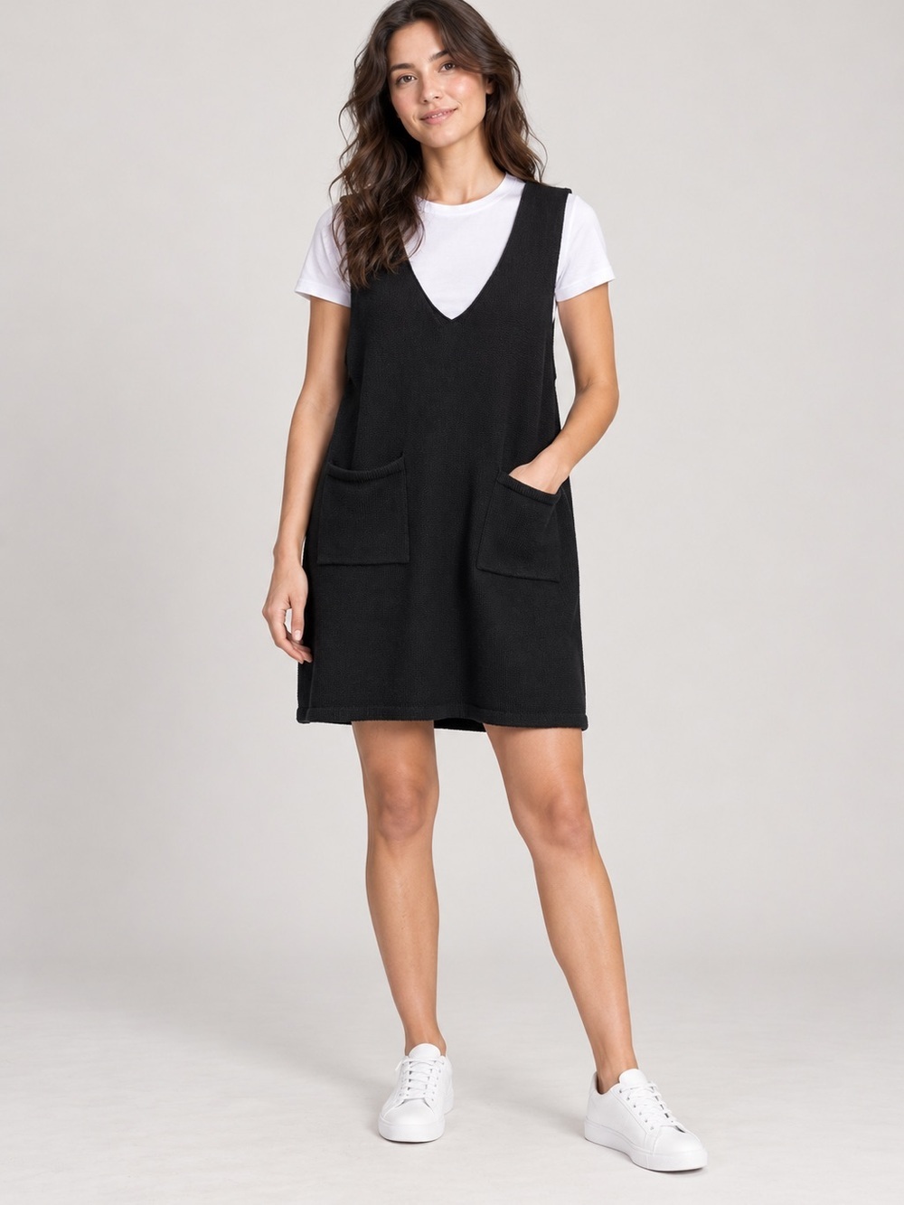 Double Zero Black Knit Sleeveless V-Neck Pocket Dress